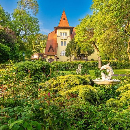 Fried Castle Hotel Resort Simontornya Exterior foto