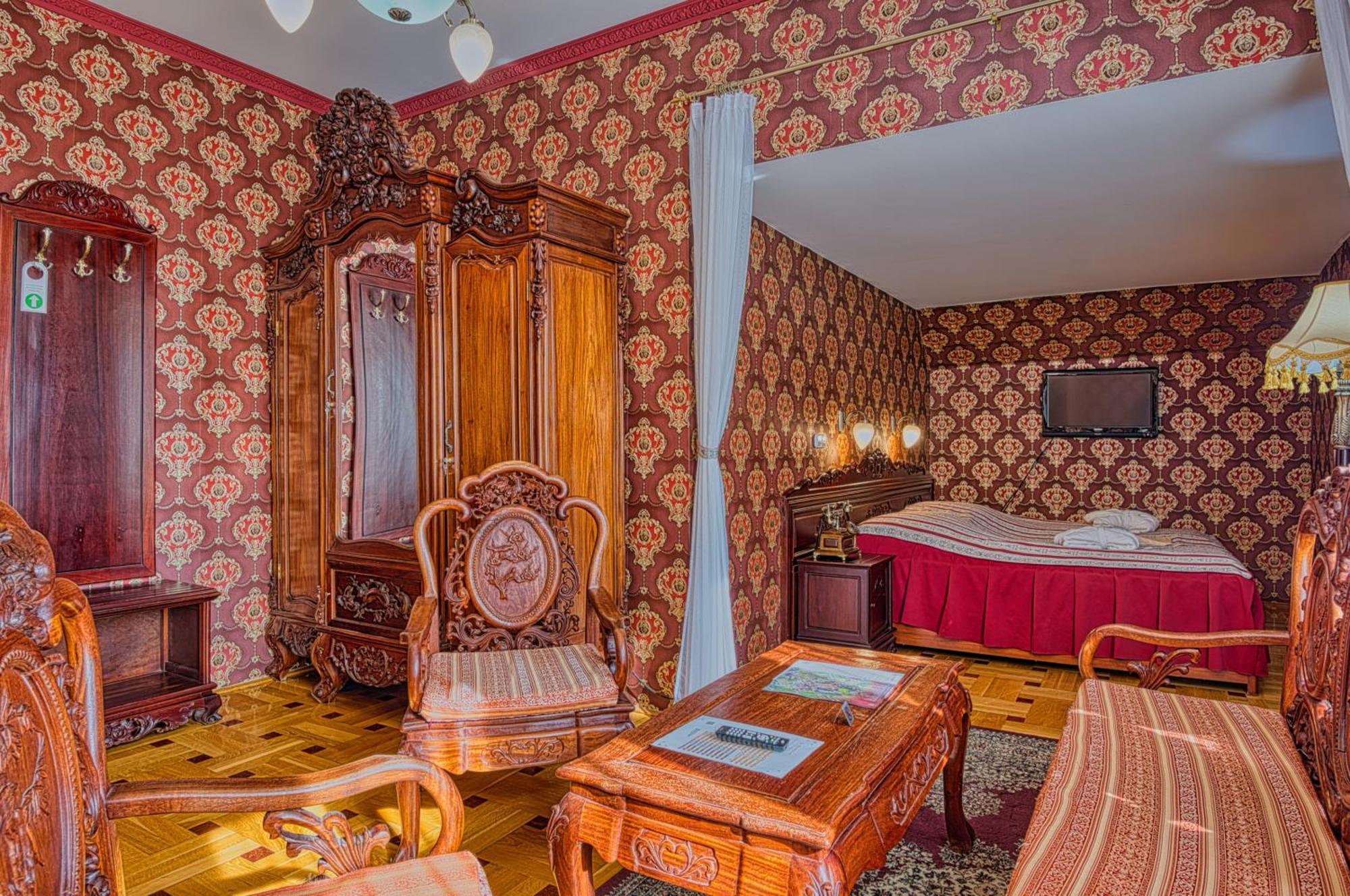 Fried Castle Hotel Resort Simontornya Exterior foto